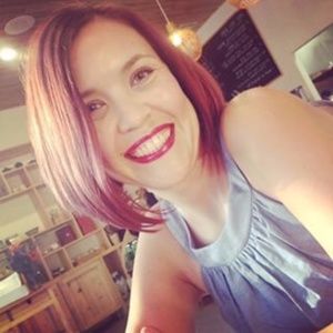 Meet your Posher, Lindsey